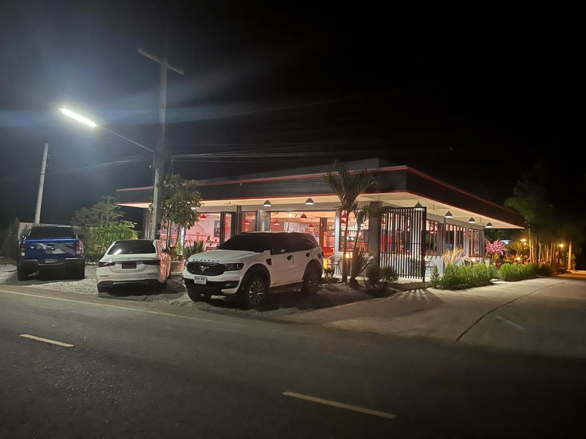Sunset Resorts And Bar Ban Nong Chaeng  Kültér fotó